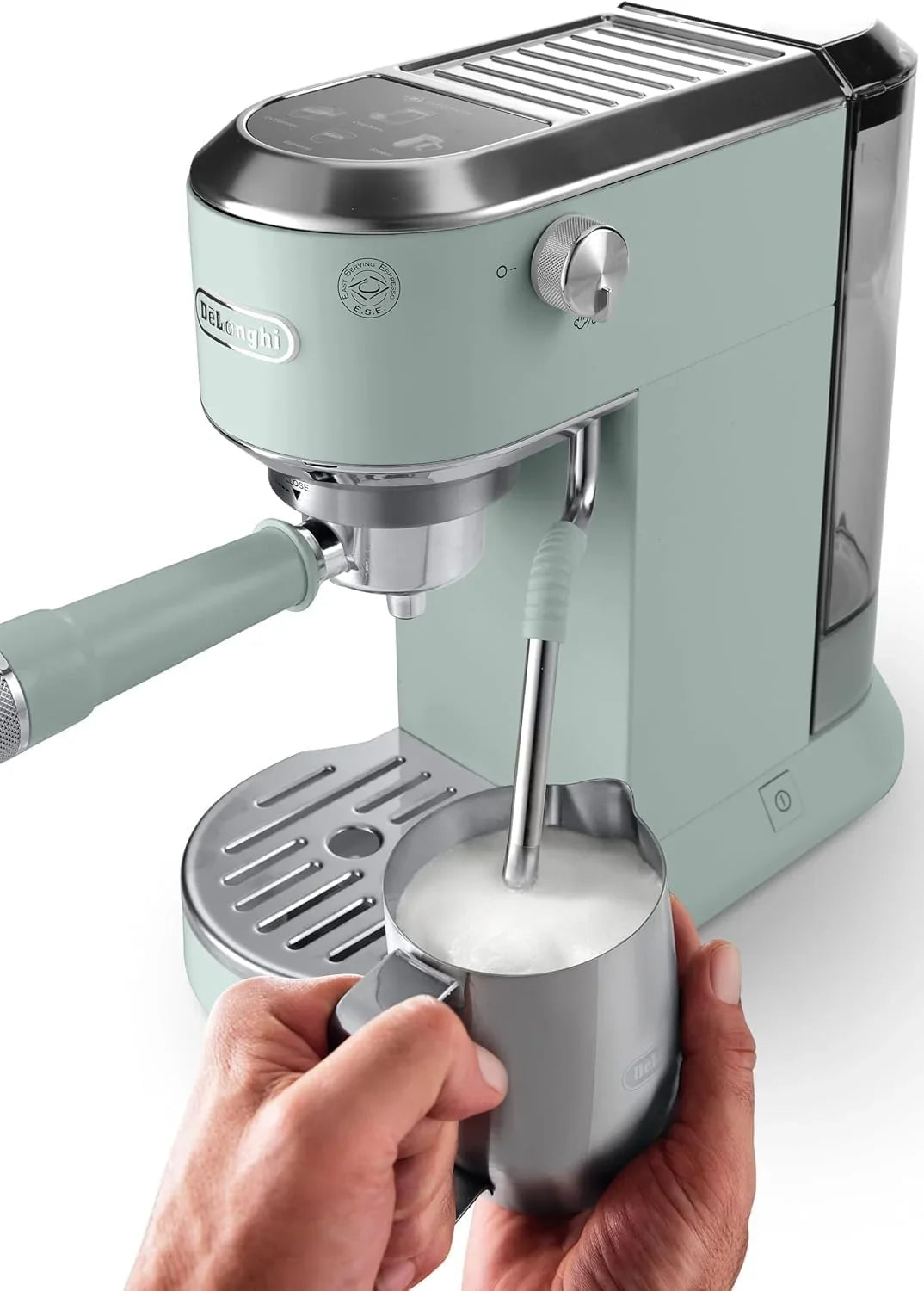 De'Longhi Dedica – Cafetera de Bomba de Acero Inoxidable para Café Molido o Monodosis, Espresso y Capuchino, Depósito de 1.3 Litros, Sistema Antigoteo, Modelo EC685.M, Color Metal