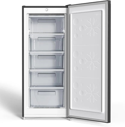 Congelador vertical independiente CHiQ, 145L de capacidad, congelación rápida, termostato ajustable, silencioso, puerta reversible, negro, clasificación energética E