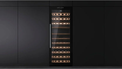 Teka Vinoteca de Libre Instalación 51 Botellas, Iluminación LED, Control Electrónico de Temperatura, Capacidad Total 159 Litros, Patas Regulables, Modelo RVF 10051 GBK