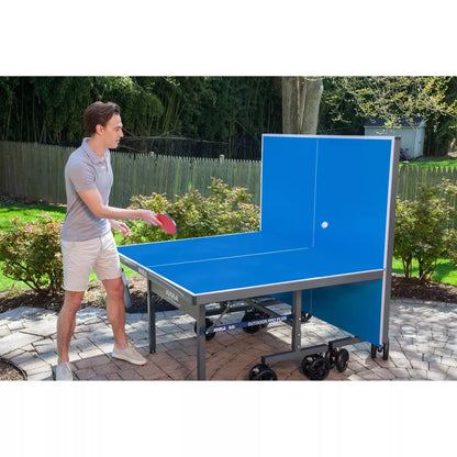 Mesa de Ping-Pong Exterior JOOLA Nova Pro Plus con Red Impermeable, 9x5 pies, Plegable, Superficie de Aluminio